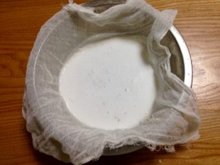 アーモンドミルク