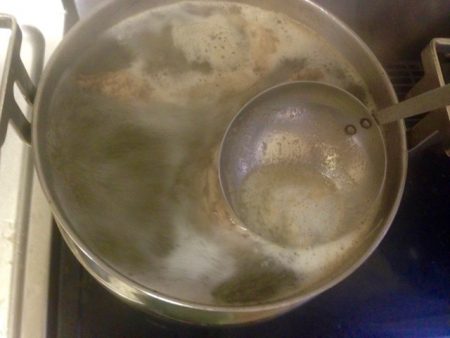 鶏ガラスープ