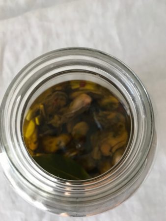 牡蠣のオイル漬け