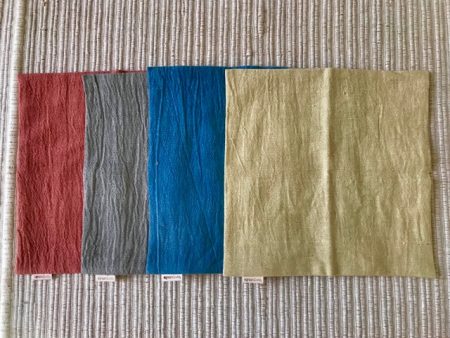 アーユルヴェーダ染め手織りハンカチ