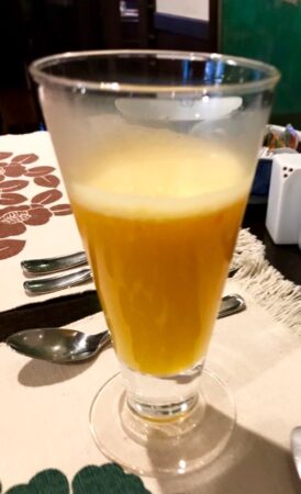 カメリアイン雪椿