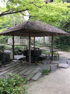 神獄山神苑