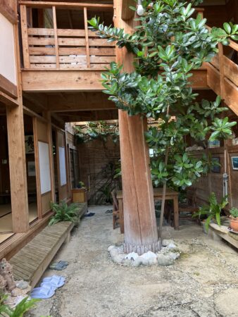 石垣島 月桃の宿あかいし